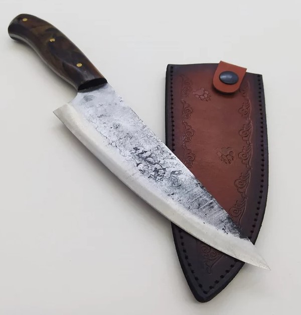Forged Steel Chef Knife: Personalized Walnut Handle, Leather Sheath