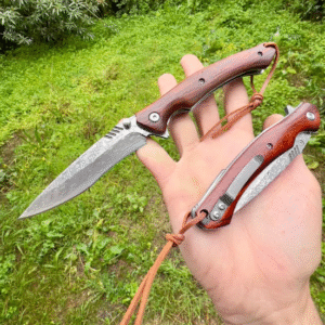Damascus steel folding knife wooden handle camping personalized men's gift pocket