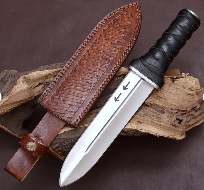 Hand forged Thorfinn dagger, Anime Vinland Saga Hunting Knife, Birthday gifts for friends buddy, Gifts for anime lovers husband men brother