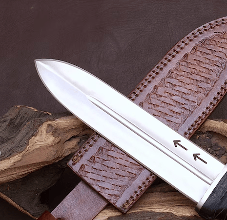 Hand forged Thorfinn dagger, Anime Vinland Saga Hunting Knife, Birthday gifts for friends buddy, Gifts for anime lovers husband men brother - Image 3