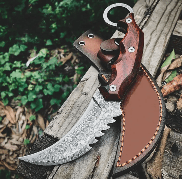Handmade Damascus steel Personalized Karambit Knife Groomsman Gift Hunting Knife Camping Gift for Boyfriend Men Anniversary Birthday Gift
