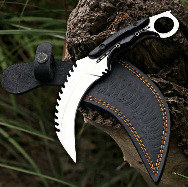 Unique Damascus Steel Karambit Knife Crafted for Martial Arts Passion