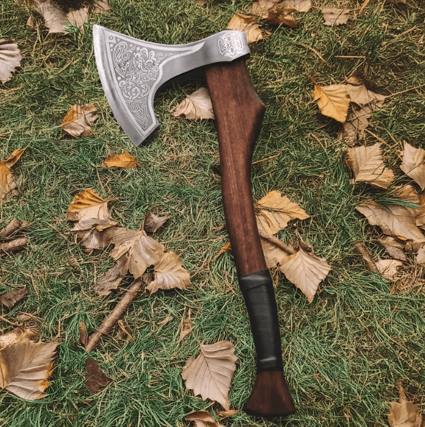 Axe DUCAL – Handmade Steel Head, Ash Wood Handle & Leather Sheath