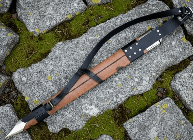 GLADIUS SWORD /24 inches long Blade Hand Forged Sword/ Gladius Machete/Handmade from Leaf spring of Truck-Balance water tempered/Sharp - Image 5