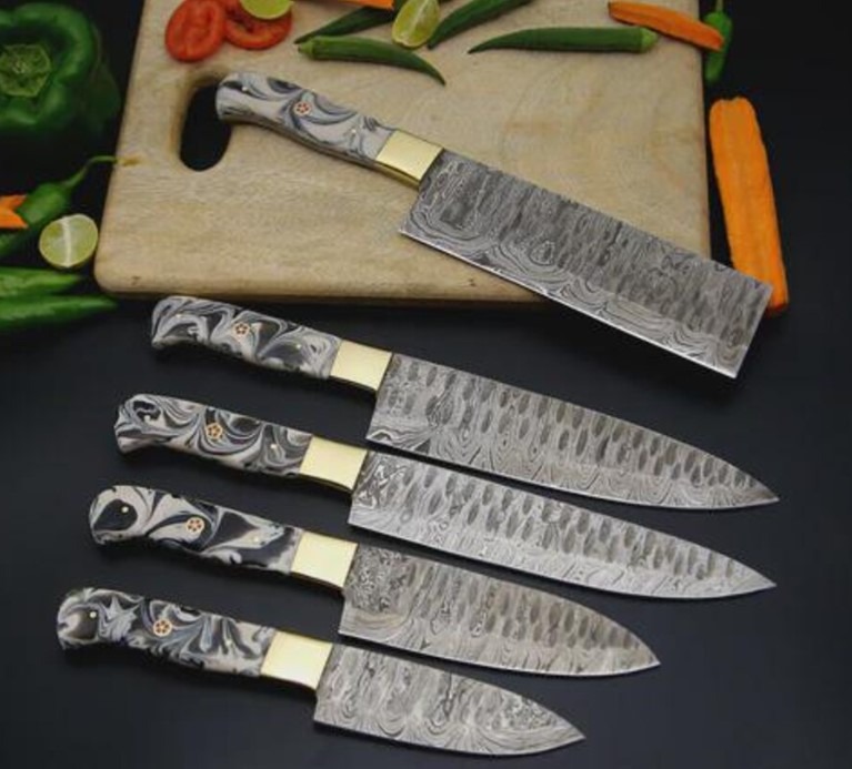 Handmade Damascus Steel Chef Knife Set: Resin Handle, Leather Kit - Image 3
