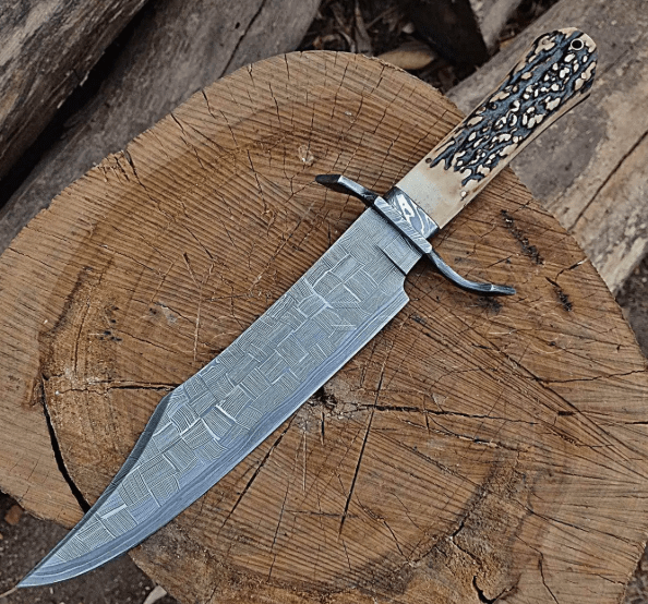 16″ Full Tang Mosaic Damascus Bowie Knife With Coffin Style Antler Handle & Leather Sheath - Image 4